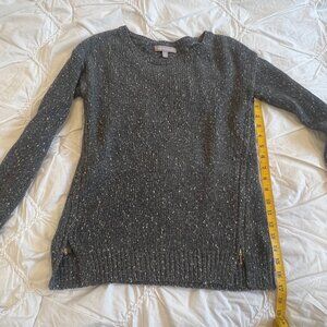 Banana Republic Grey with Gold Metallic Thread Sweater Size XS